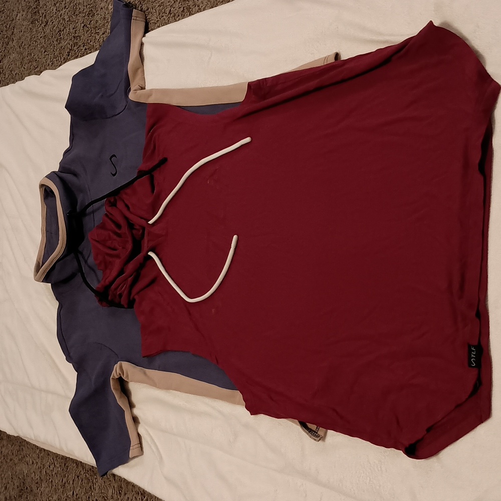 TLF Athletic Men's Active Ware Shirts lot of 2 Size Small